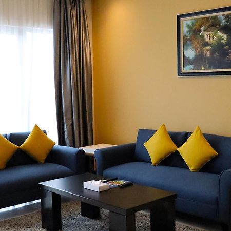 Loumage Suites And Spa Manama Eksteriør bilde