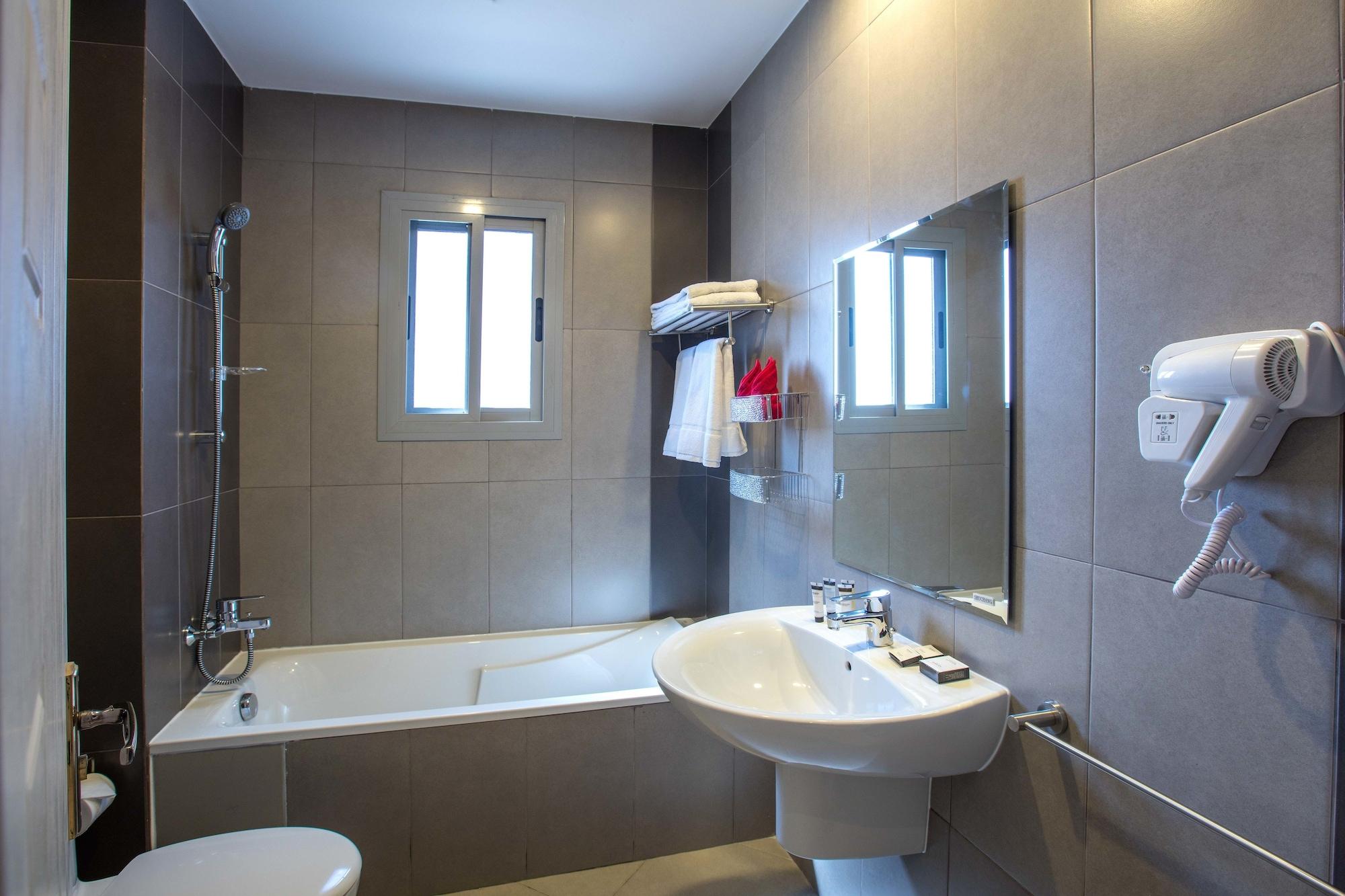 Loumage Suites And Spa Manama Eksteriør bilde