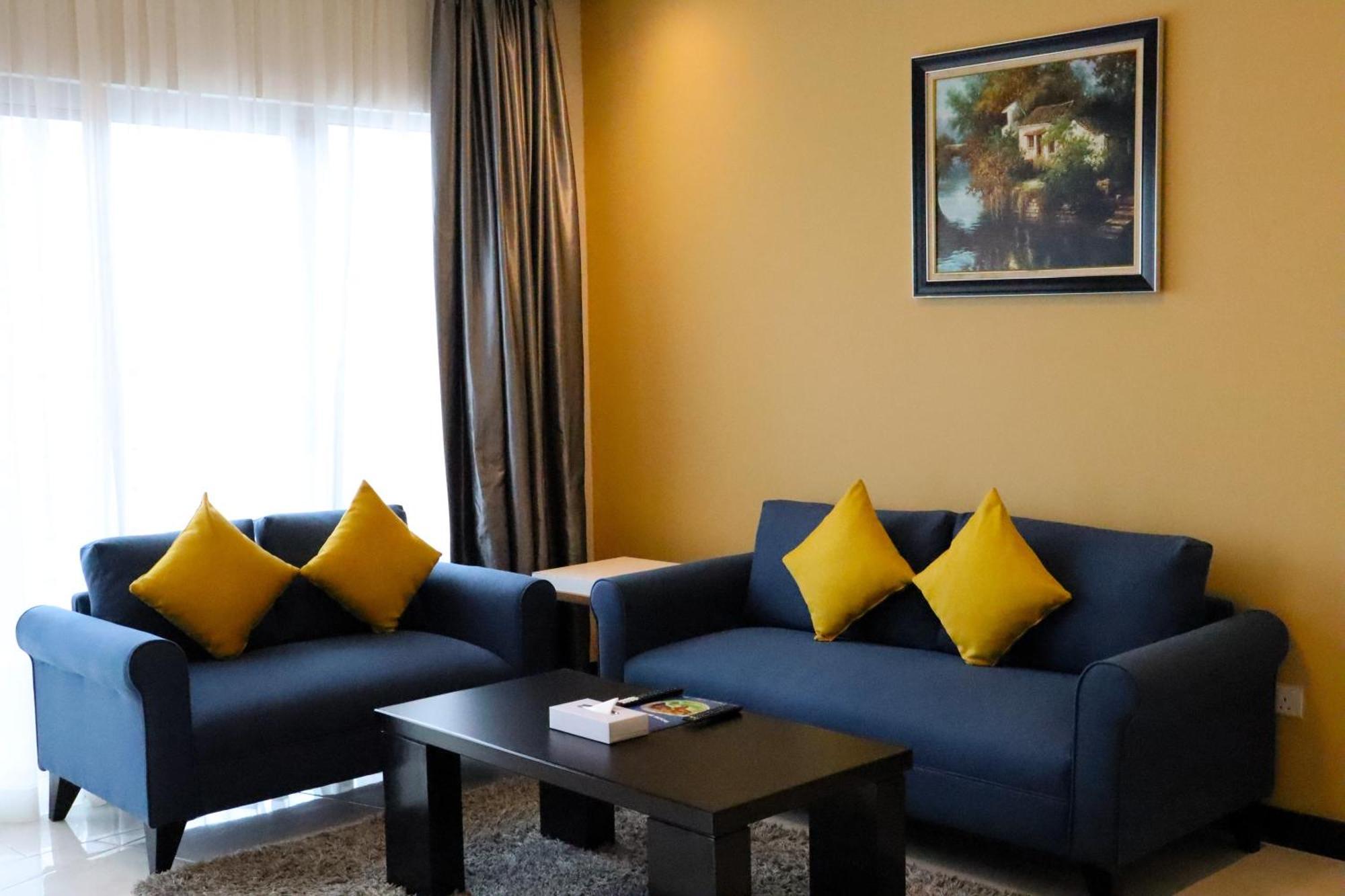 Loumage Suites And Spa Manama Eksteriør bilde